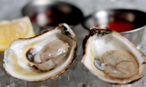 Norovirus is rampant. Blame oysters, cruise ships and holiday travel