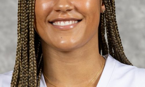 Gophers lose Taylor Woodson to season-ending knee injury