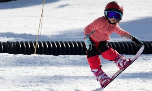Best snowboard boots for kids who love hitting the slopes