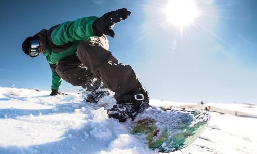 Stay dry and comfortable with these top snowboard pants