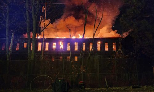 Arson suspected in Chelsea warehouse fire
