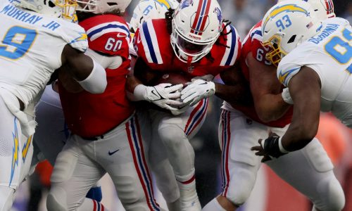 Patriots-Chargers kickoff announced in Week 17 schedule flex