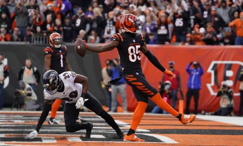 5 Patriots offseason fixes: No. 1 — Sign Tee Higgins or Chris Godwin in free agency