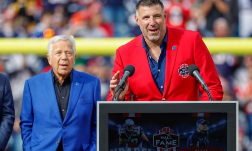 Report: Patriots to interview Mike Vrabel for head-coaching job Thursday