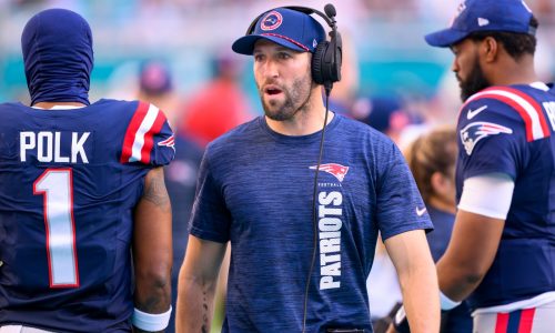 Mike Vrabel reportedly retaining Patriots special teams coordinator Jeremy Springer