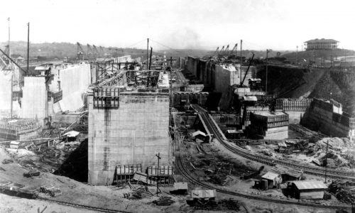 Throwback Thursday: Panama Canal in the works