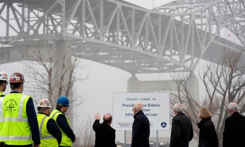 Trump order casts doubt on replacement of crumbling bridge in Duluth-Superior, Tina Smith says