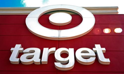 East Boston man charged with back-to-back attempted robberies in Revere