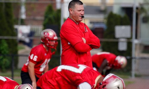 Rob DiLoreto returns as head football coach at Everett