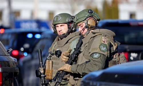 Massive police presence dispatched to Norwell