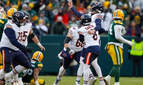 Bears rally to tip Packers, who lost Jordan Love and Christian Watson to injuries