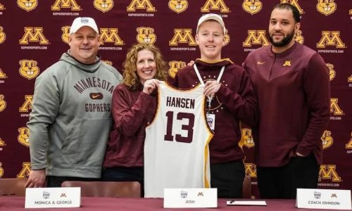 ‘Such kindness.’ Gophers men’s basketball players made Rochester youth part of the team