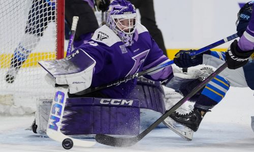 Thompson celebrates birthday by lifting Frost past Toronto in shootout