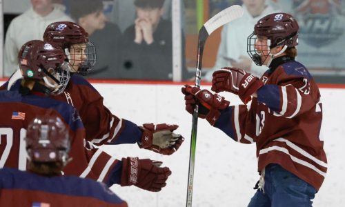 Top line propels Belmont to 4-1 boys hockey win over Winchester