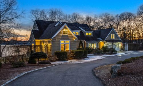 Home Showcase: Mashpee home offers elegance on the water