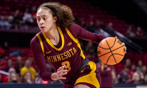 Women’s basketball: No. 8 Terrapins hold off late rally from No. 24 Gophers