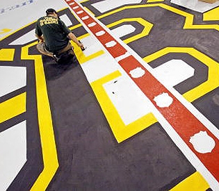 Bruins season ticket holders to see price increase