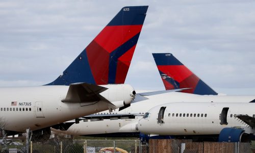 Delta flight makes emergency landing Sunday at MSP Airport following mechanical issue