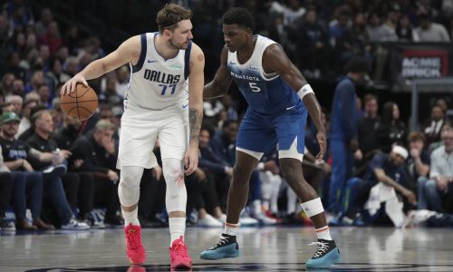 Jace Frederick: The Mavericks may have just taken themselves out of the West title hunt. Good for the Timberwolves.