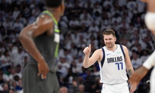 Luka Doncic to the Lakers, Anthony Davis to the Mavs in blockbuster trade, AP source says