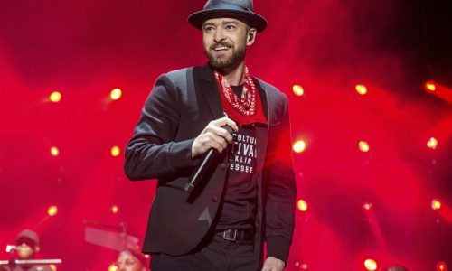 Concert review: Justin Timberlake dazzled the crowd at the X, at least the ones who could see him