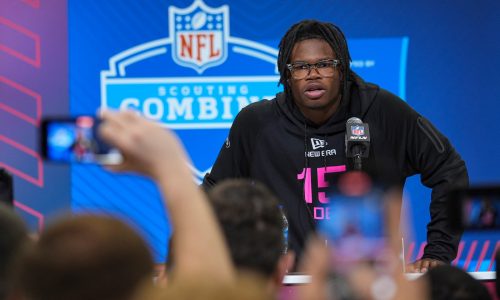 Potential Patriots pick Travis Hunter ready to play both ways in NFL