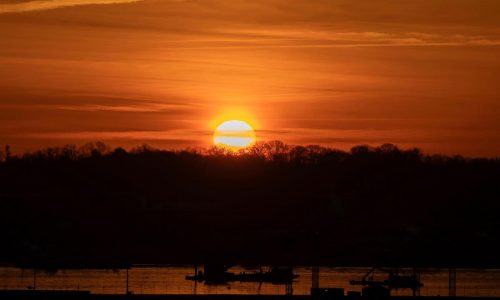 Crews return to the Potomac River to recover wreckage from DC midair collision