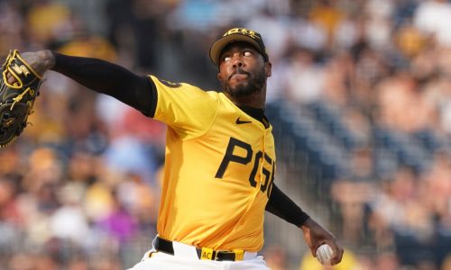 How has Aroldis Chapman avoided injury? By treating his arm ‘like gold’