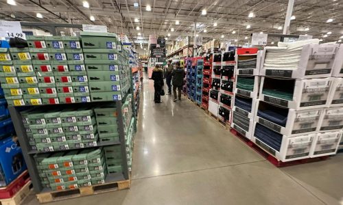 US consumer confidence plummets in February, biggest monthly decline since 2021