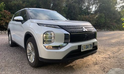Quick Test Drive: Mitsubishi Outlander