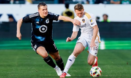 What is Robin Lod’s role in Minnesota United’s two-striker formation?