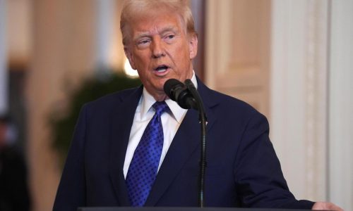 Editorial: Offering buyouts to federal workers is fine. But it’s risky to count on Trump.