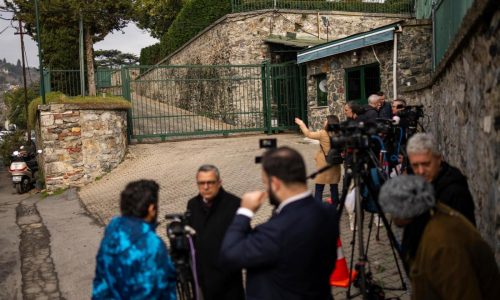 Russian and US diplomats discuss normalizing embassy operations at Istanbul talks