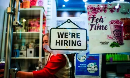 US Added Fewer Jobs Than Expected, Unemployment Rate Dips to 4 Percent