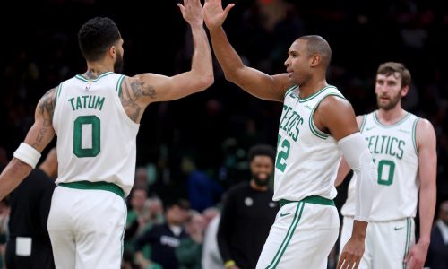 Streaking Celtics race past Spurs to win final game before All-Star break