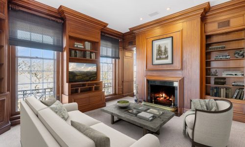 Home Showcase: Beacon Street penthouse amazes