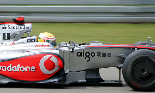 Why Lewis Hamilton’s Driving Style Is Different from Any F1 Champion Before Him