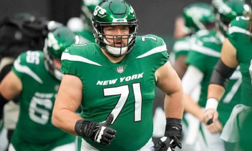Source: Patriots signing ex-Jets OL Wes Schweitzer