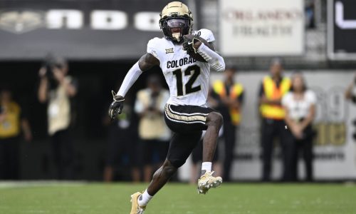 Could Travis Hunter play both ways for Patriots? Mike Vrabel answers