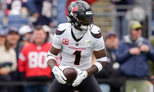 Stefon Diggs ‘on schedule’ in recovery from knee injury with Patriots