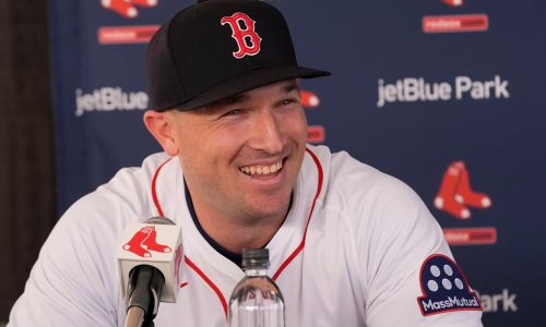 Alex Bregman joins prospects on road trip, Red Sox rally late to tie Orioles