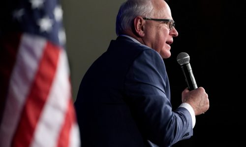 Amid mixed response back home, Tim Walz heads to Wisconsin in national town hall tour