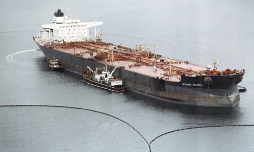 Today in History: March 24, Exxon Valdez crashes in Alaska, creates massive oil spill