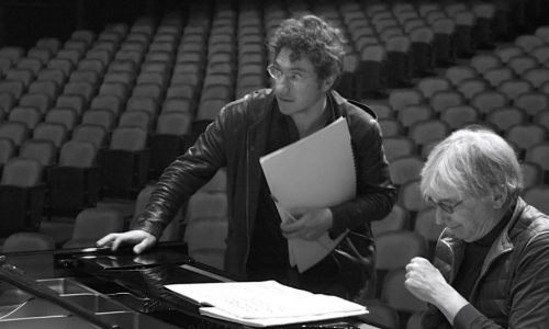 Conductor Teddy Abrams honors mentor Tilson Thomas with BSO debut