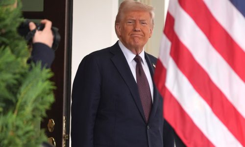 Cowen: $5M immigration gold card makes economic sense