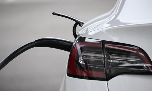 Editorial: California dreamin’ shouldn’t dictate auto market