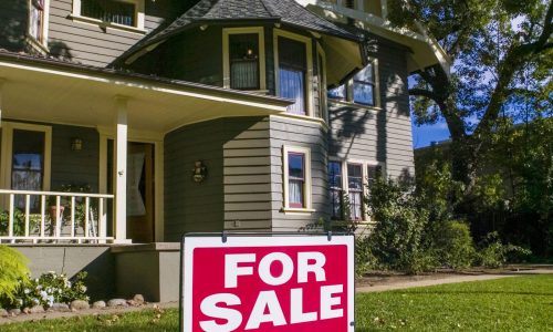 A guide to selling your house this year