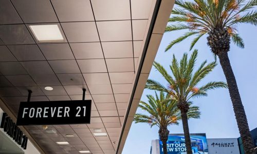 The rise and fall of fashion pioneer Forever 21