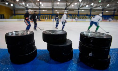 St. John’s Prep roars out of gate, skates past Natick, 7-1