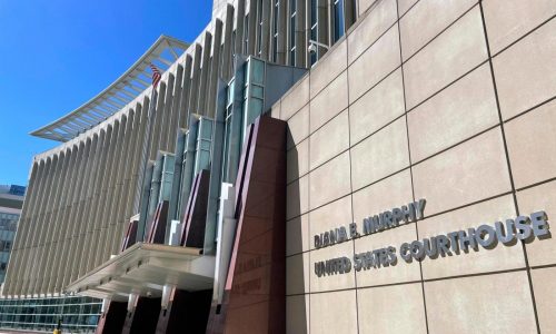 Minneapolis man charged with trying to join the Islamic State group